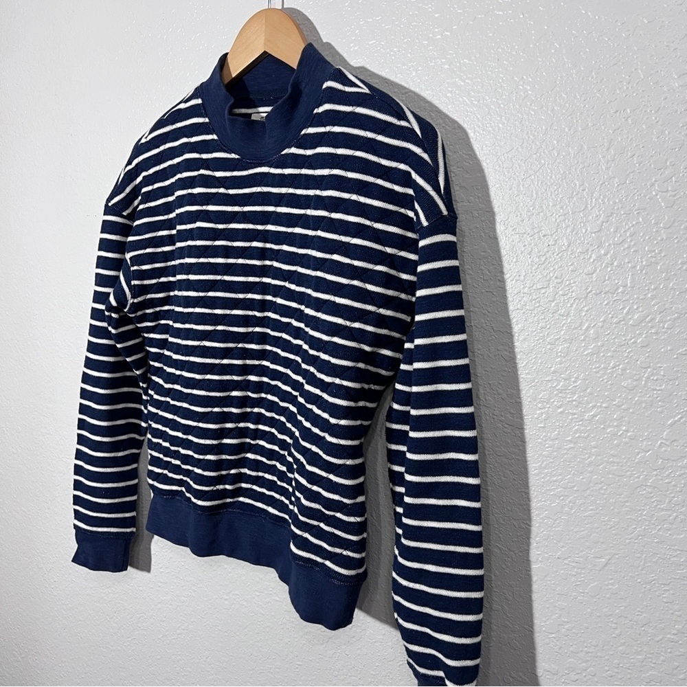 Madewell Quilted Studio Mockneck Sweatshirt in Stripe in size XS - Picture 3 of 11